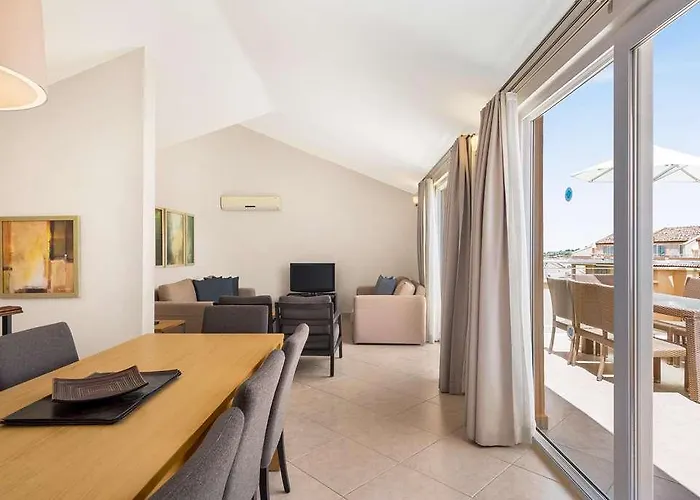 Wy Residences Kusadasi Hotel