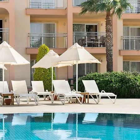 Wy Residences Kusadasi Отель