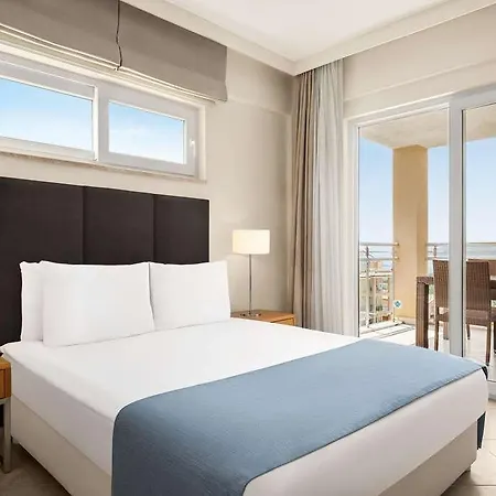 Отель Wy Residences Kusadasi *