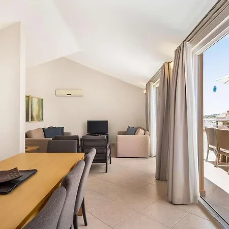 Wy Residences Kusadasi Отель