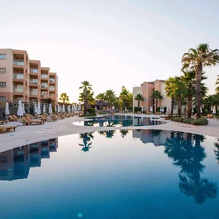 Wy Residences Kusadasi Hotel